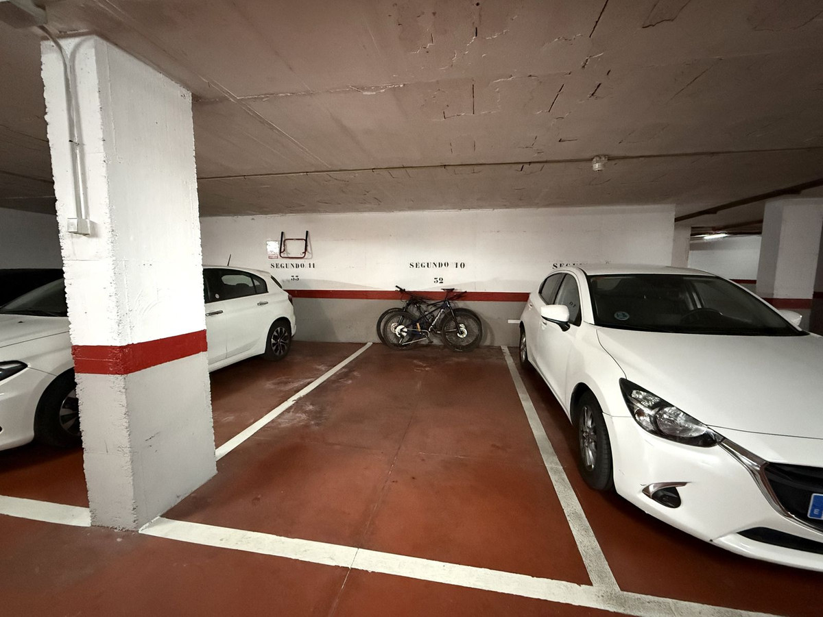 Appartement te koop in Benalmadena Costa | 3 slaapkamers H5364145