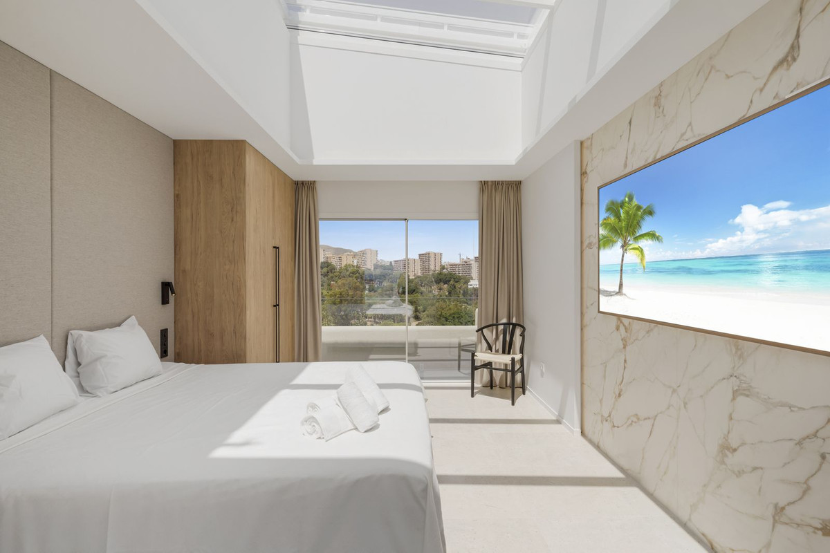 Appartement te koop in Benalmadena Costa | 3 slaapkamers H5366203