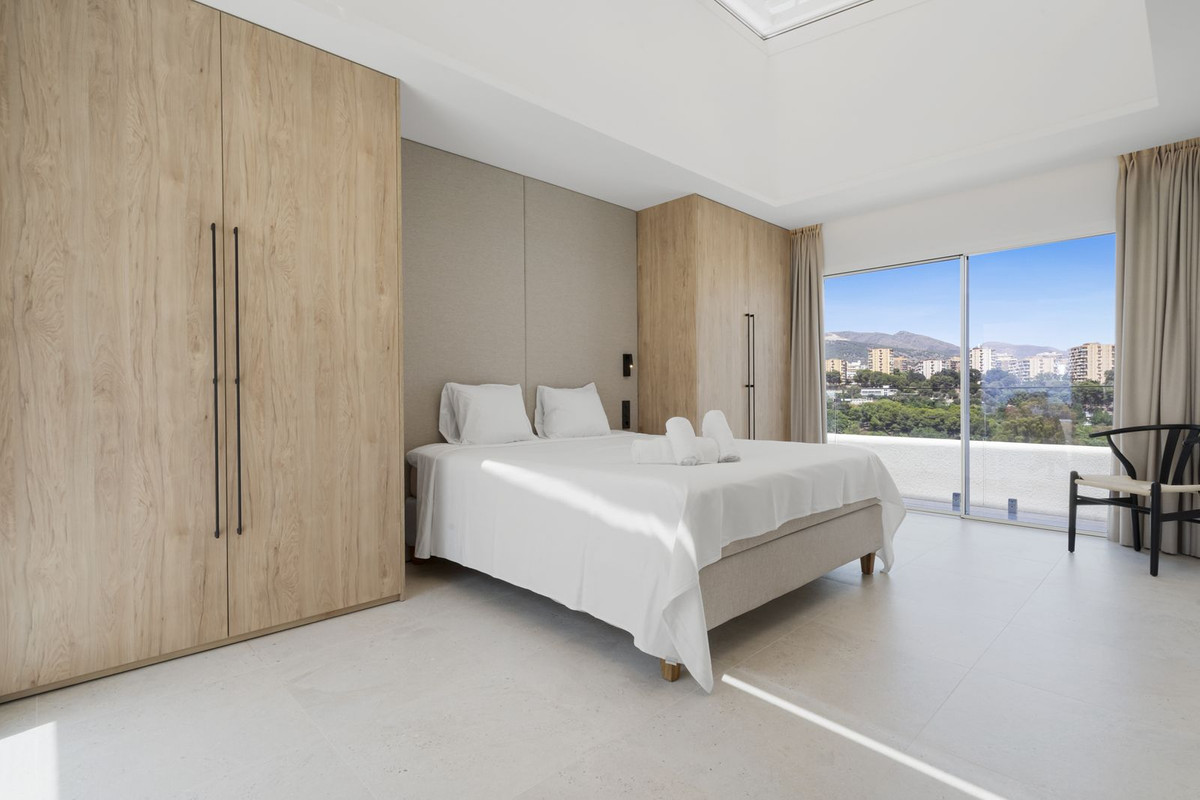 Appartement te koop in Benalmadena Costa | 3 slaapkamers H5366203