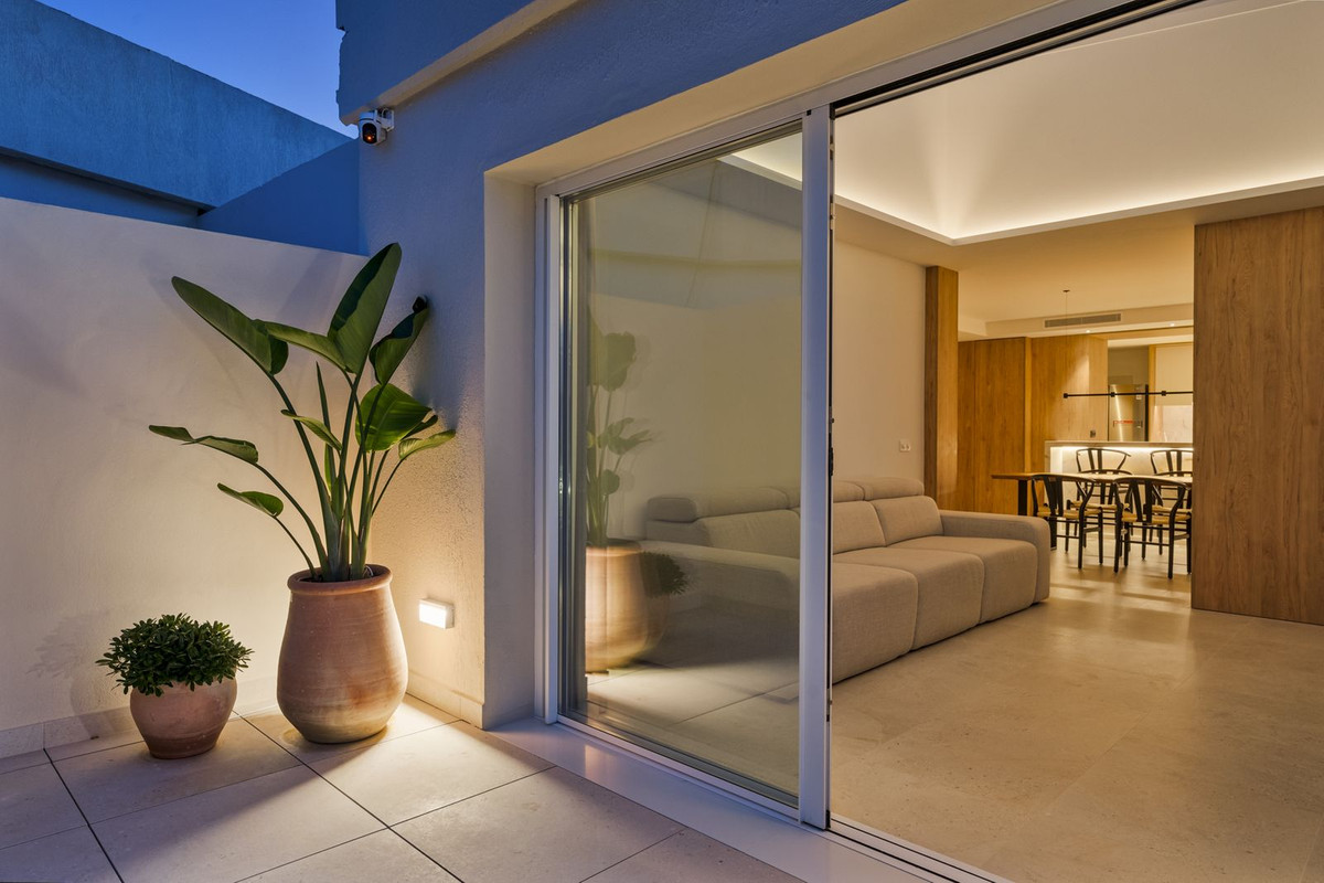 Appartement te koop in Benalmadena Costa | 3 slaapkamers H5366203