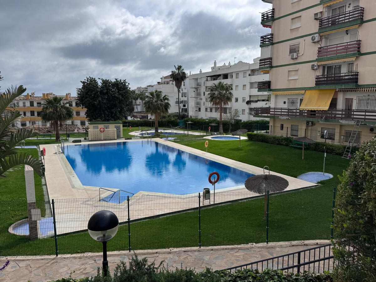 Appartement te koop in Benalmadena Costa | 2 slaapkamers H5367349