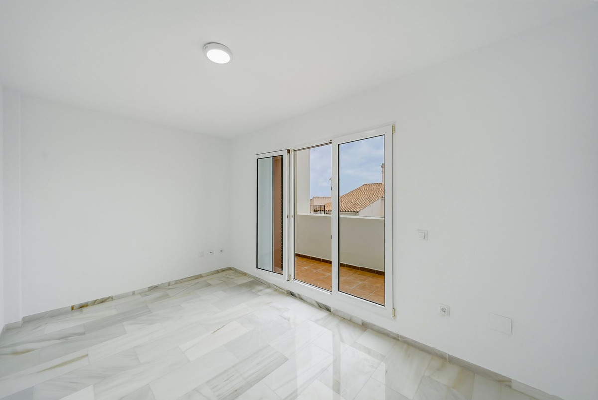 Appartement te koop in Benalmadena Costa | 3 slaapkamers H5368999