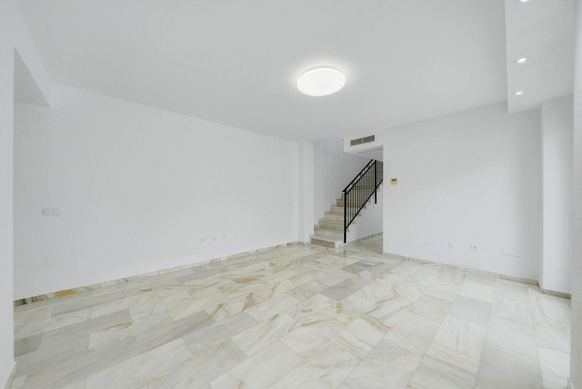 Appartement te koop in Benalmadena Costa | 3 slaapkamers H5368999