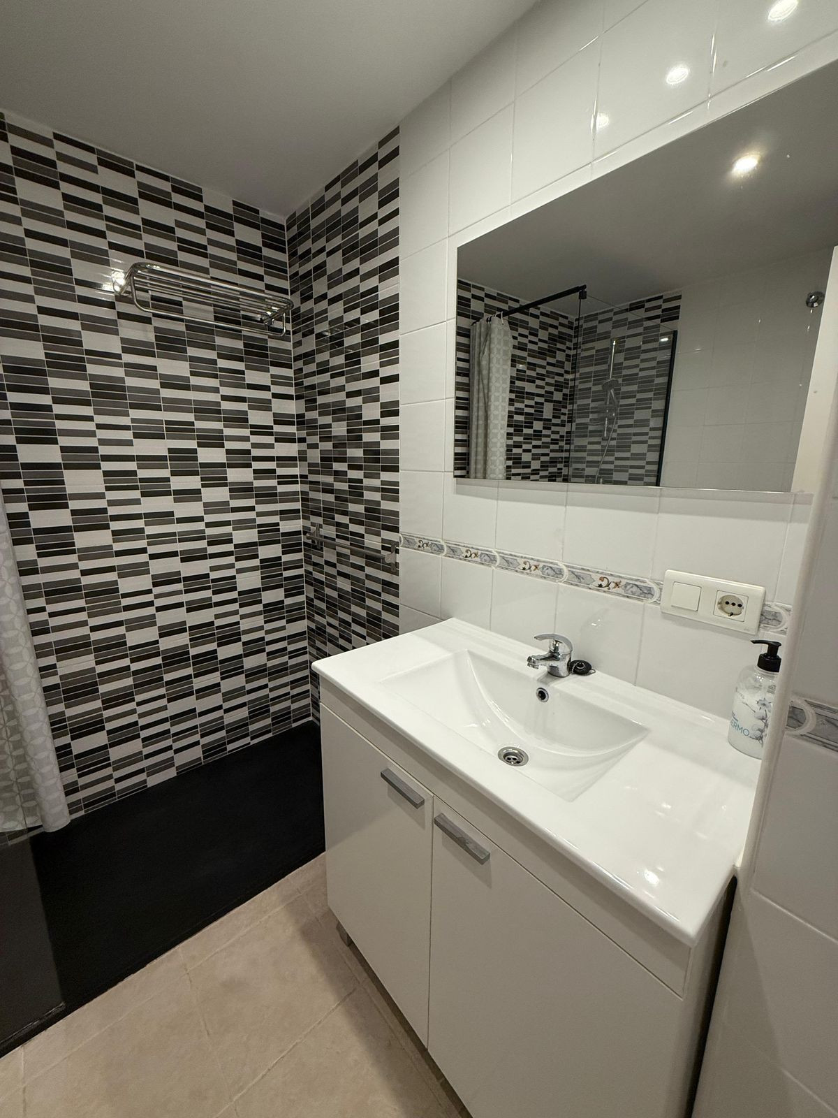 Appartement te koop in Benalmadena Costa | 1 slaapkamers H5374570