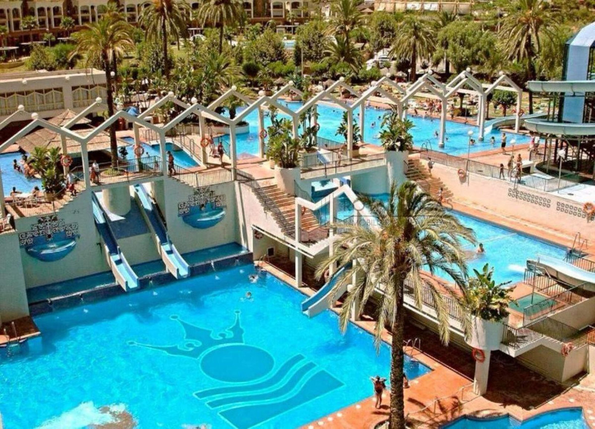 Appartement te koop in Benalmadena Costa | 1 slaapkamers H5374570