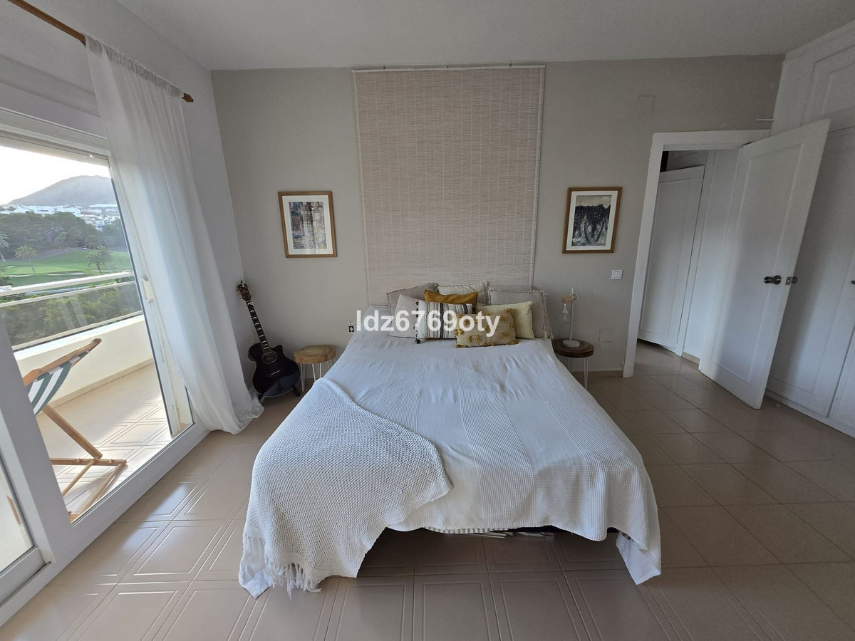 Appartement te koop in Benalmadena Costa | 2 slaapkamers H5382640