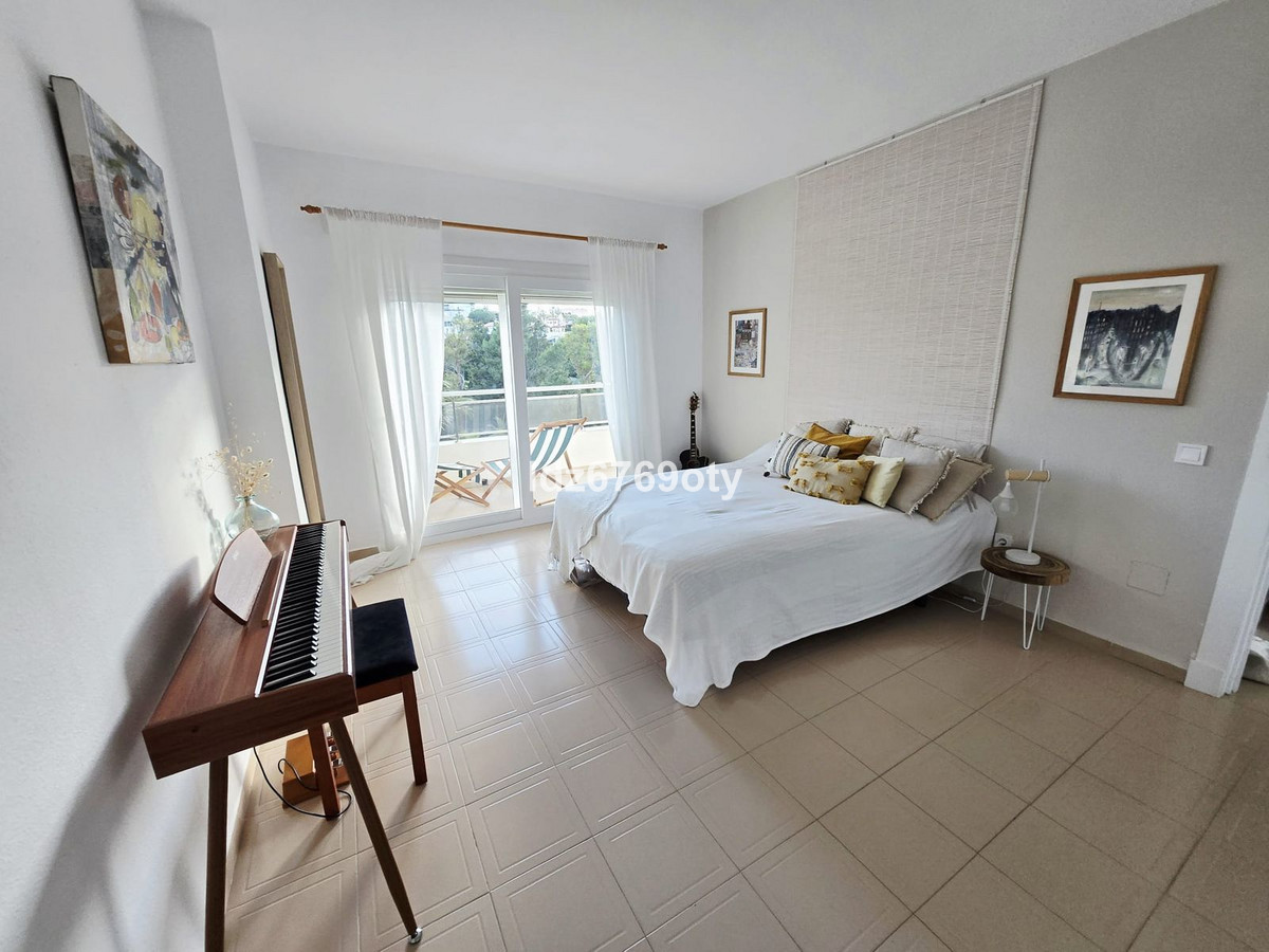 Appartement te koop in Benalmadena Costa | 2 slaapkamers H5382640