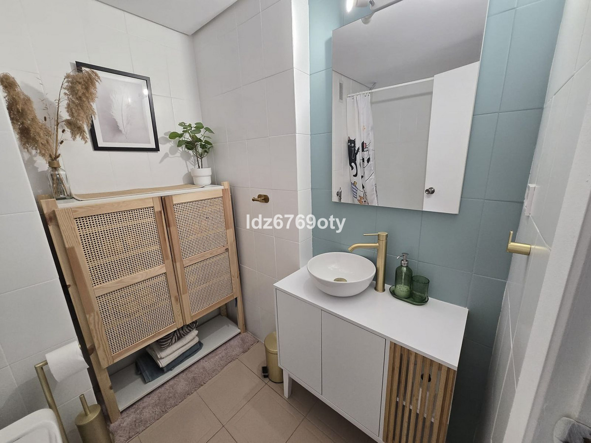 Appartement te koop in Benalmadena Costa | 2 slaapkamers H5382640