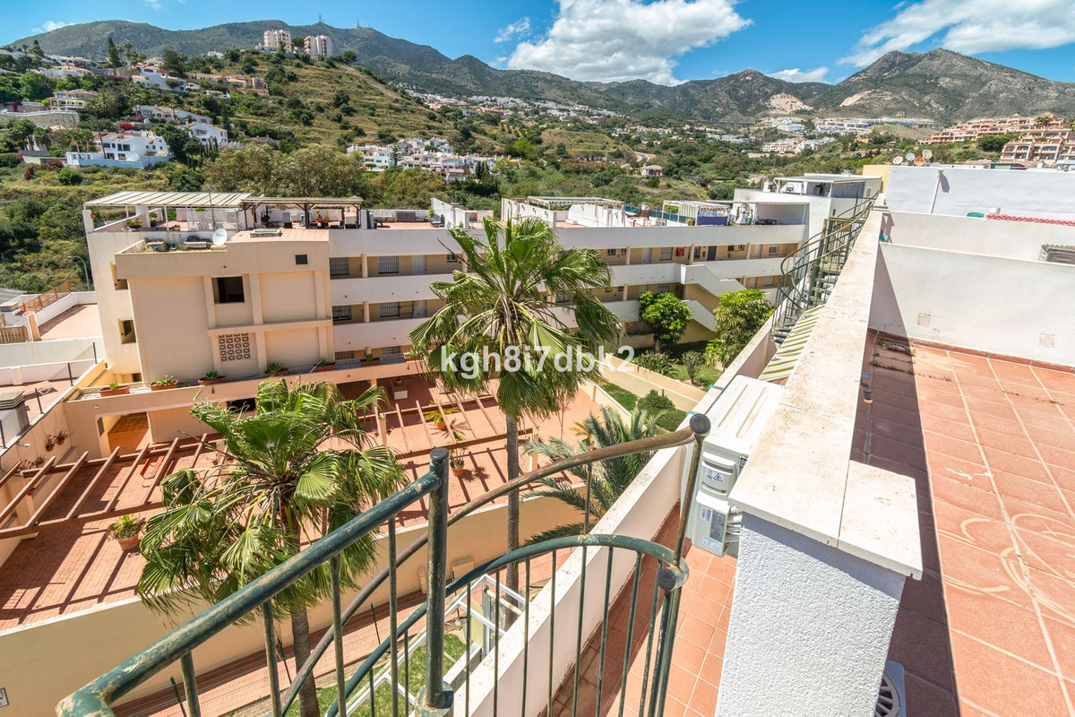 Appartement te koop in Benalmadena Costa | 2 slaapkamers H5388190
