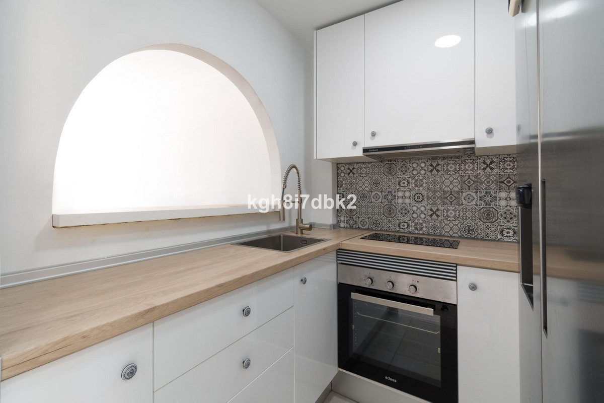 Appartement te koop in Benalmadena Costa | 2 slaapkamers H5388190