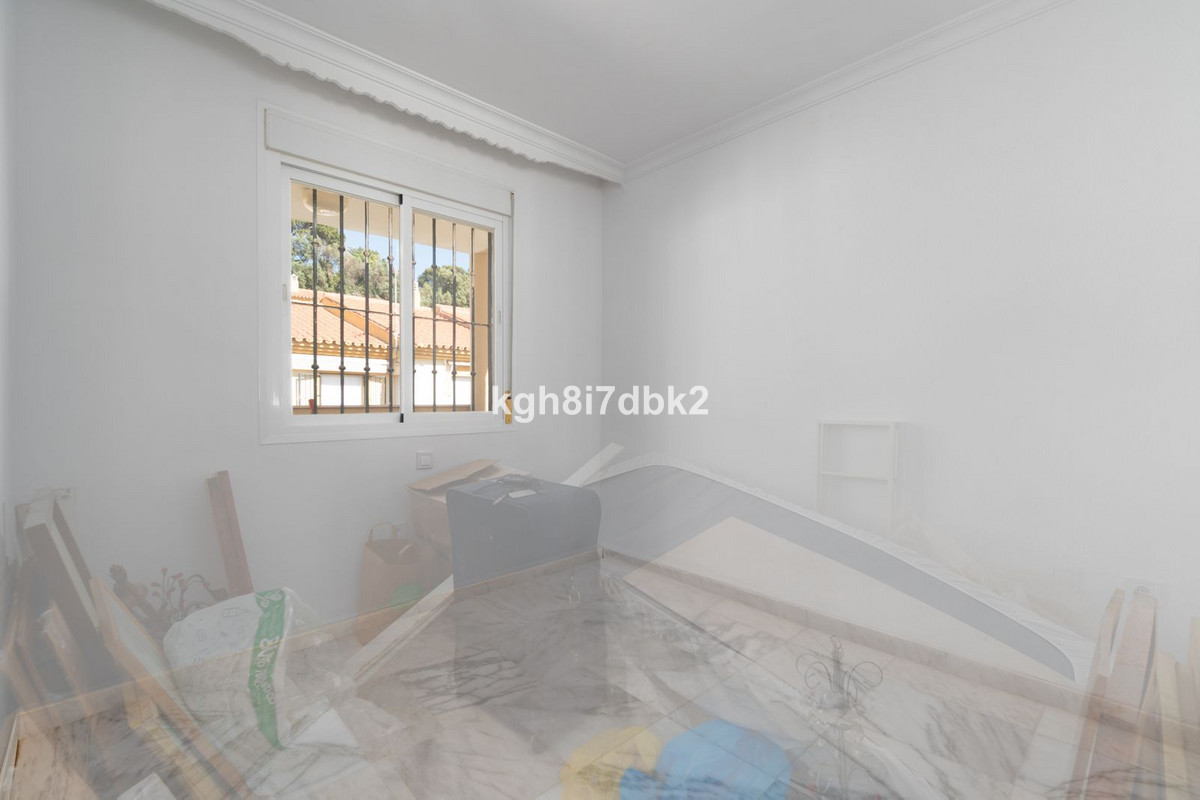 Appartement te koop in Benalmadena Costa | 2 slaapkamers H5388190