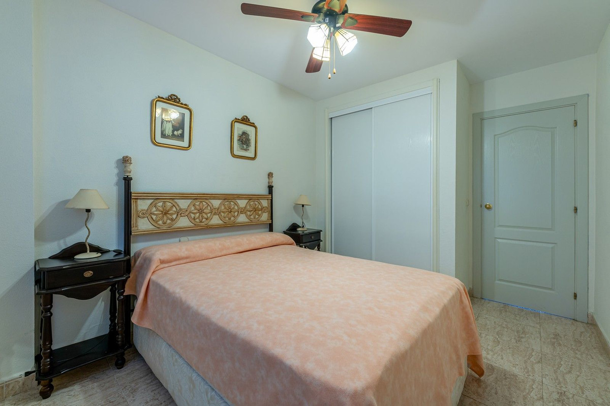Appartement te koop in Benalmadena Costa | 2 slaapkamers H5391253