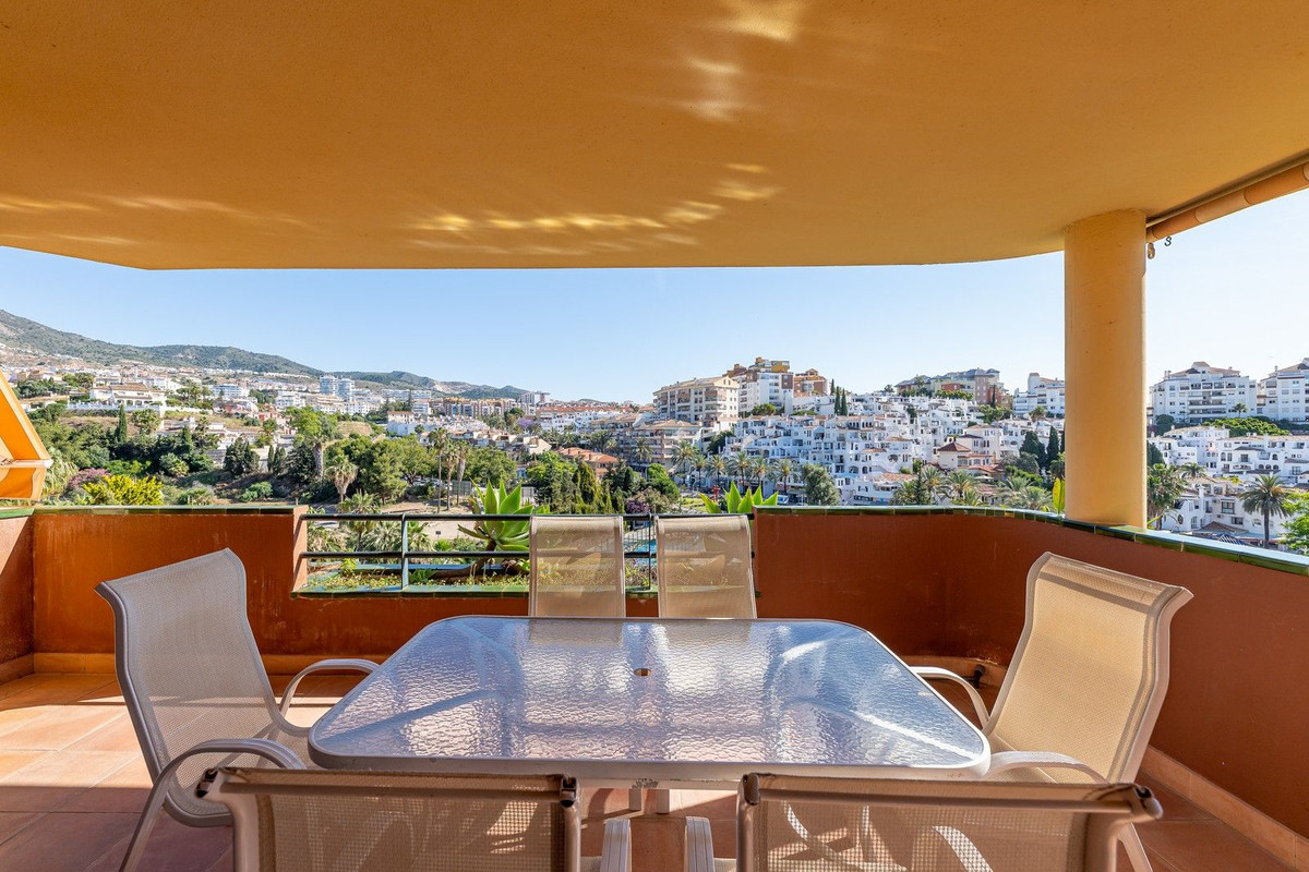 Appartement te koop in Benalmadena Costa | 2 slaapkamers H5391253