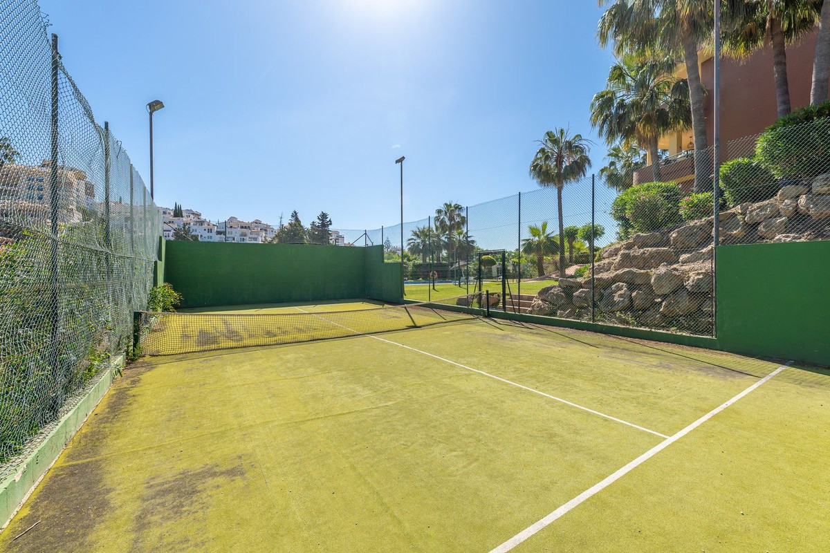 Appartement te koop in Benalmadena Costa | 2 slaapkamers H5391253