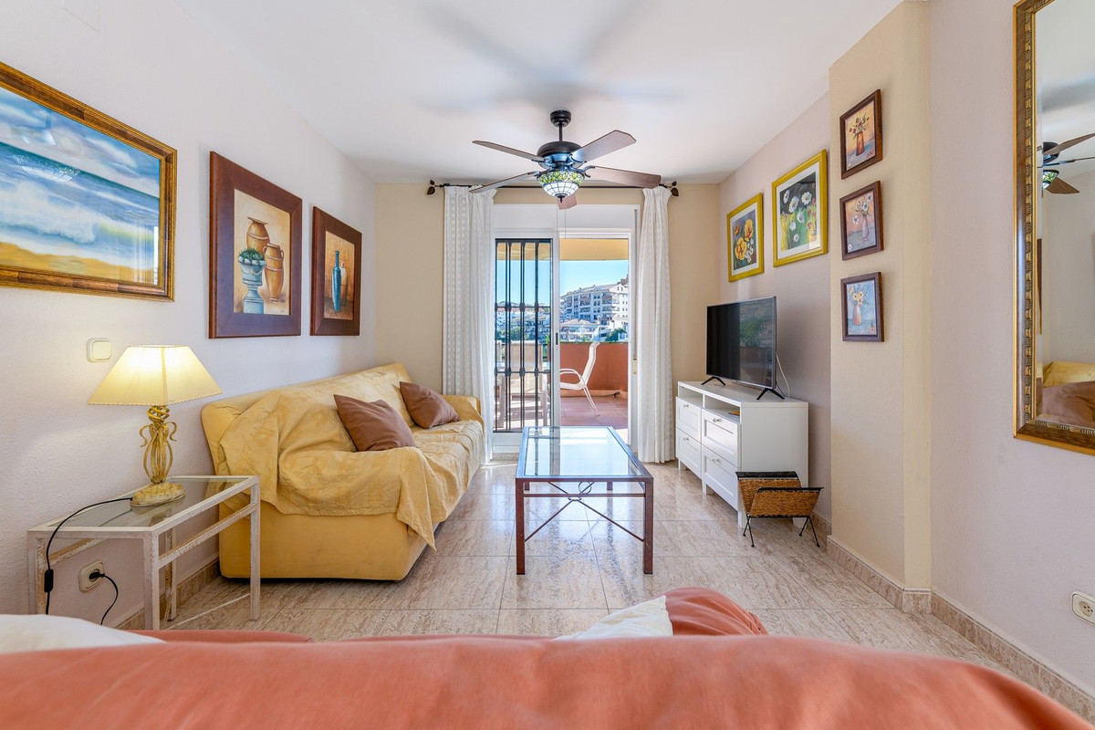 Appartement te koop in Benalmadena Costa | 2 slaapkamers H5391253
