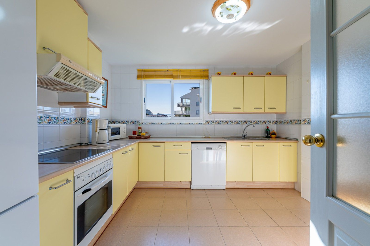 Appartement te koop in Benalmadena Costa | 2 slaapkamers H5391253