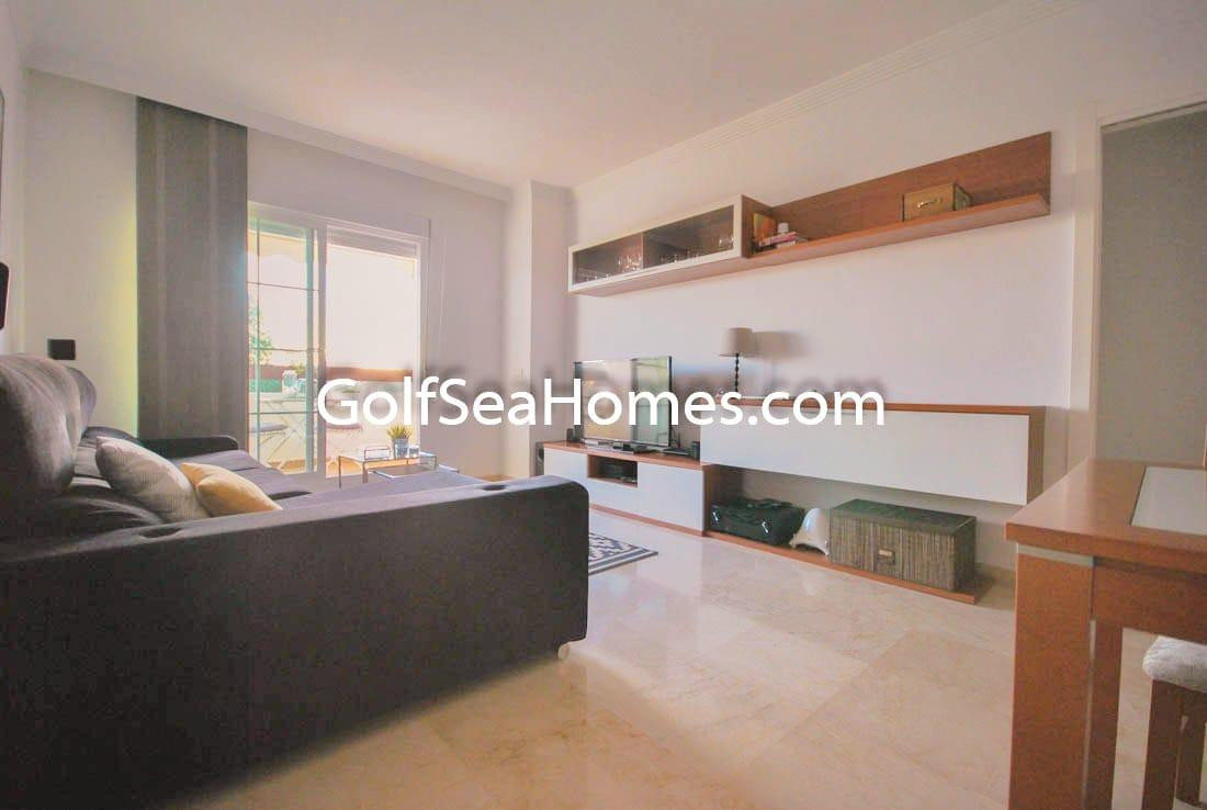 Appartement te koop in Benalmadena Costa | 2 slaapkamers H5398027