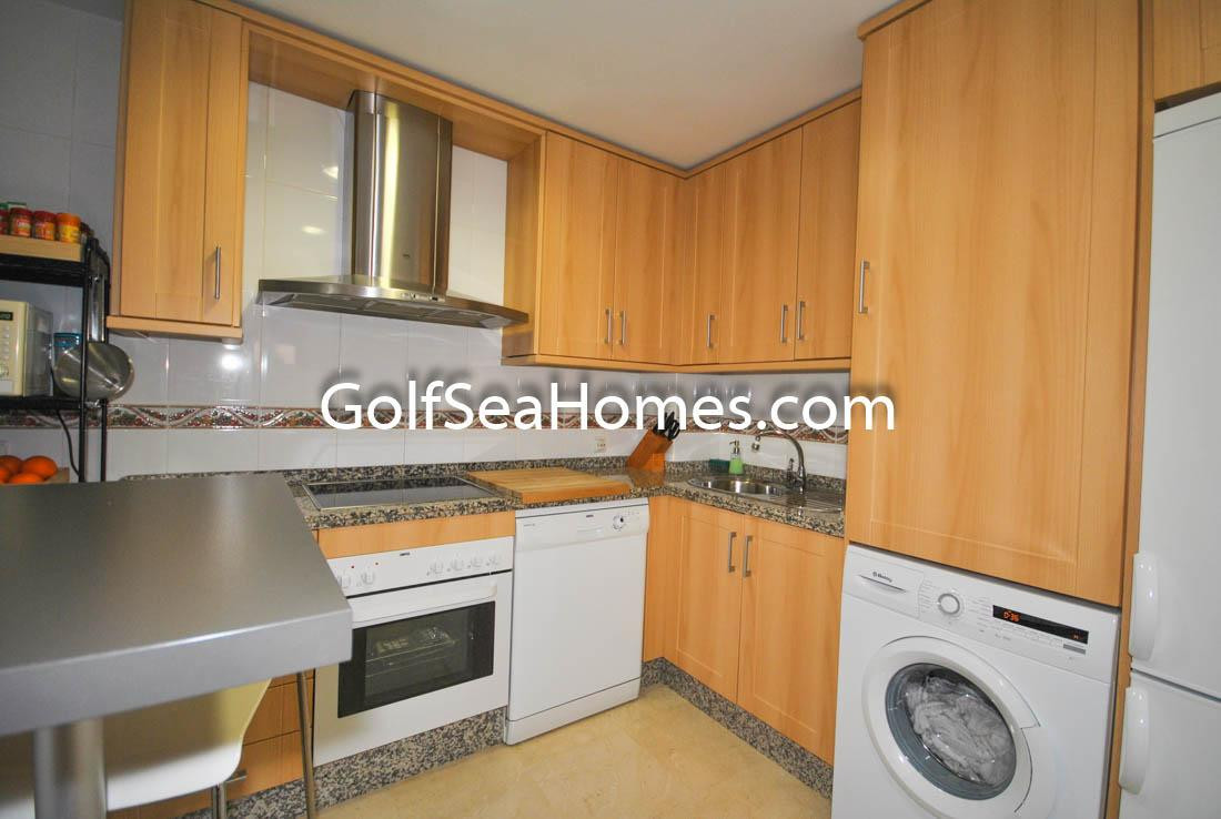 Appartement te koop in Benalmadena Costa | 2 slaapkamers H5398027