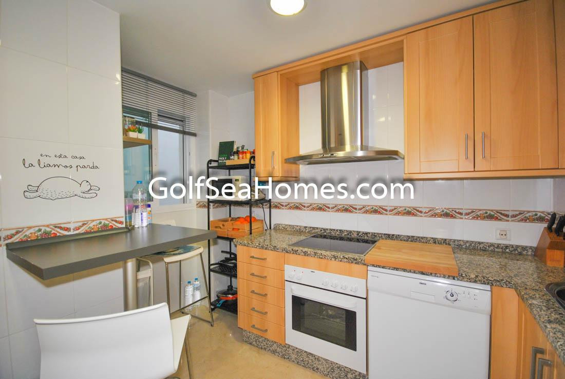 Appartement te koop in Benalmadena Costa | 2 slaapkamers H5398027