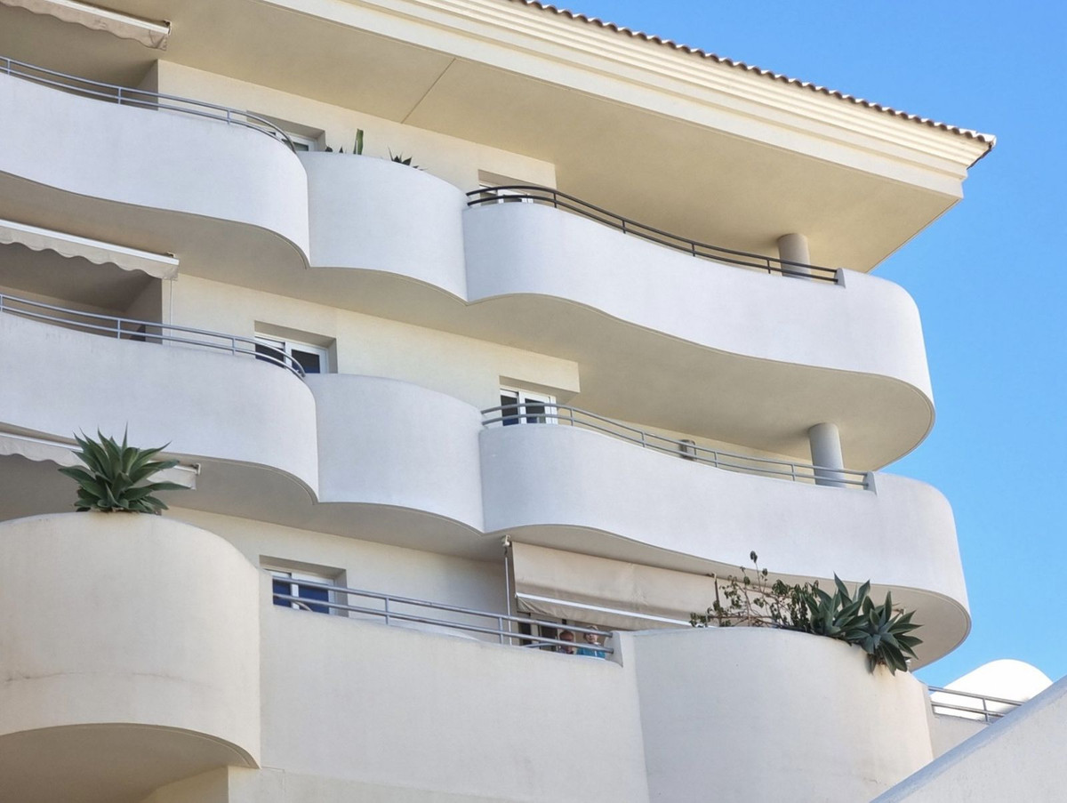 Appartement te koop in Benalmadena Costa | 3 slaapkamers H5402833