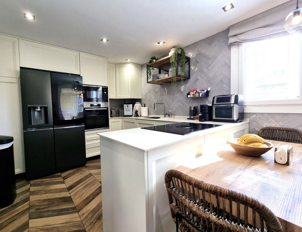 Appartement te koop in Benalmadena Costa | 3 slaapkamers H5402833