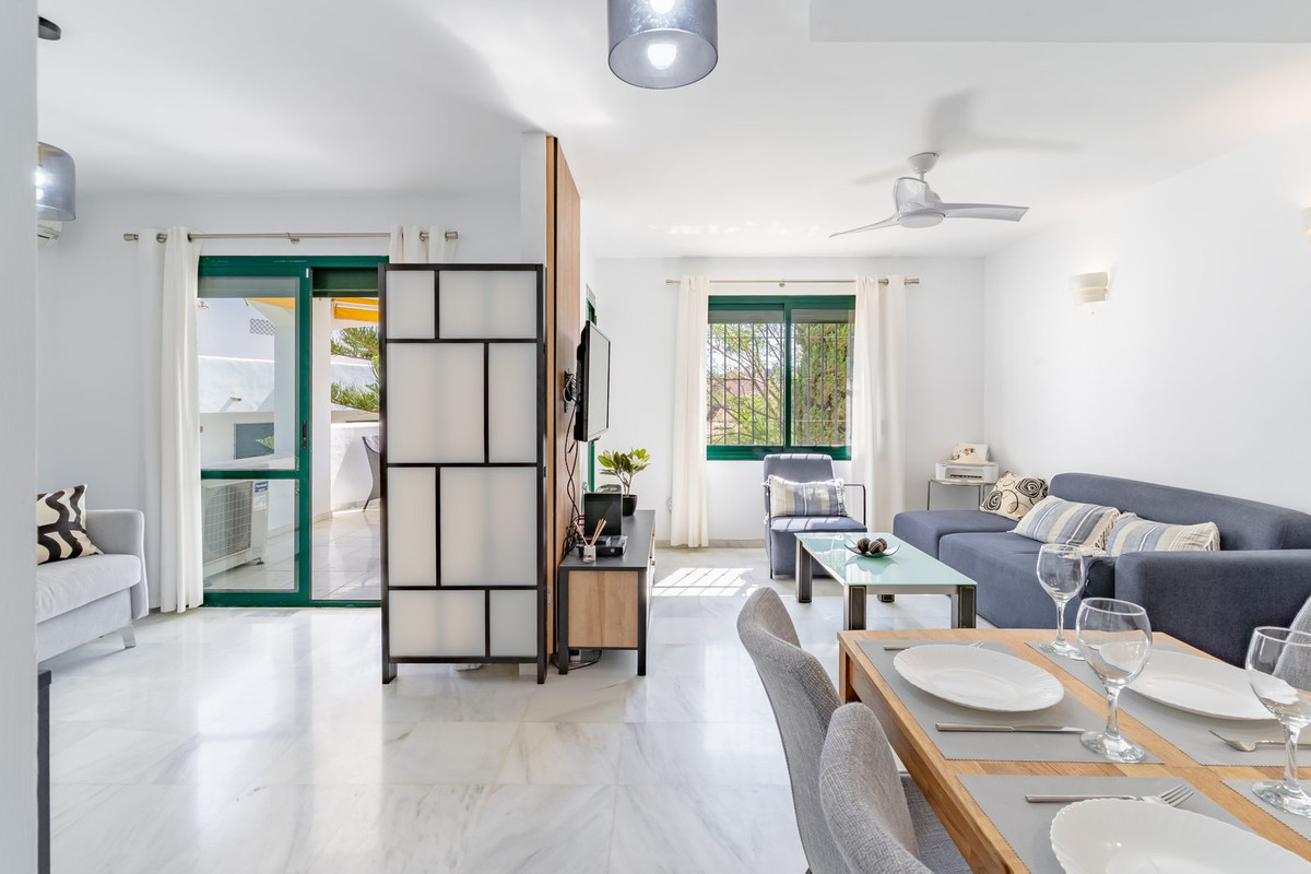 Appartement te koop in Benalmadena Costa | 2 slaapkamers H5419033