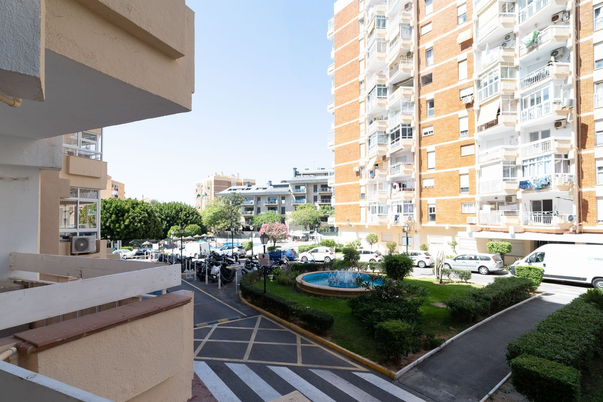 Appartement te koop in Benalmadena Costa | 2 slaapkamers H5436349