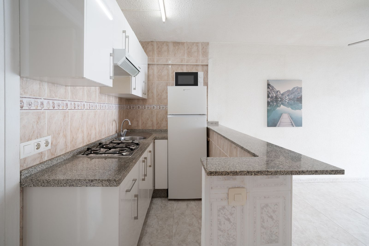Appartement te koop in Benalmadena Costa | 2 slaapkamers H5436349