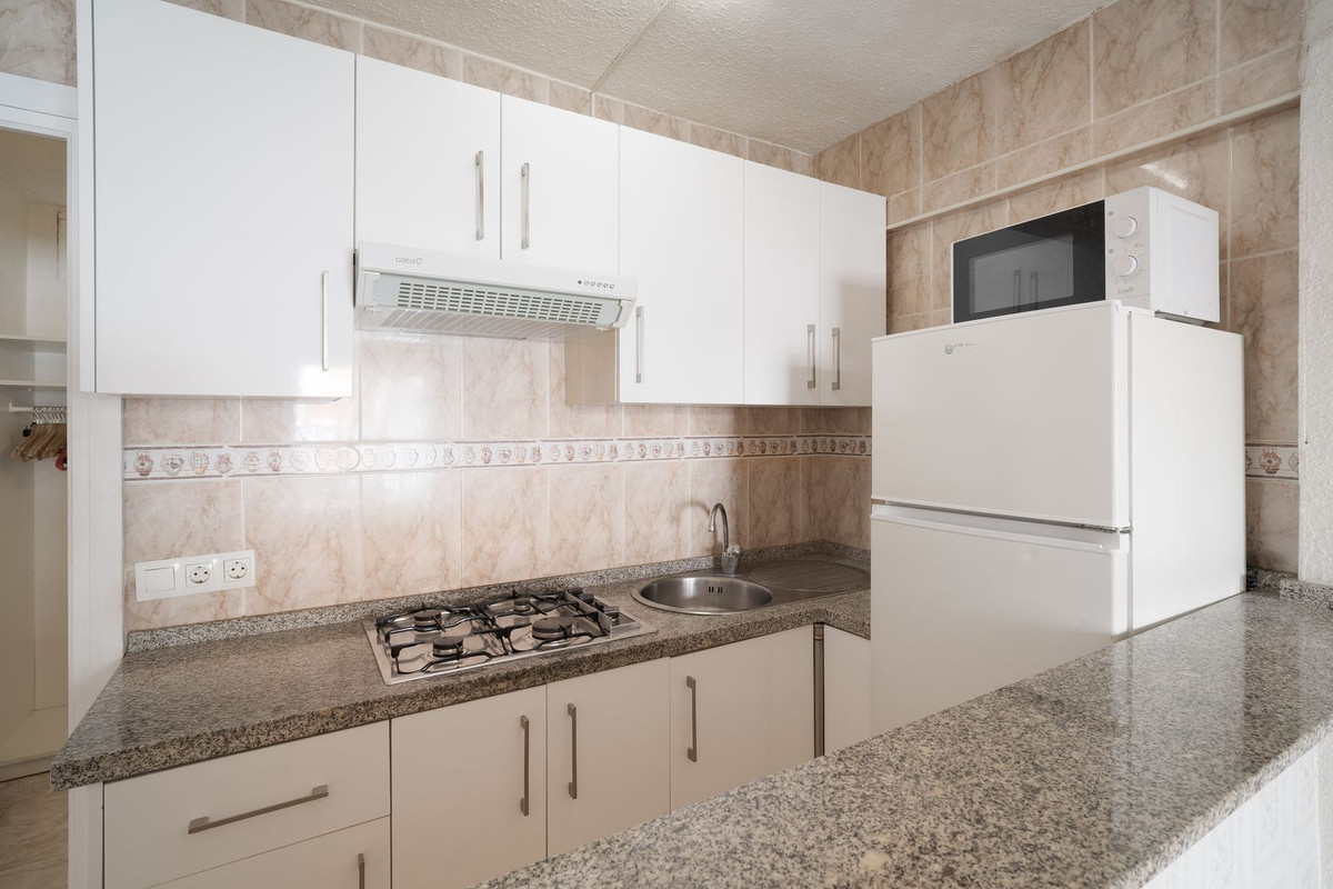Appartement te koop in Benalmadena Costa | 2 slaapkamers H5436349