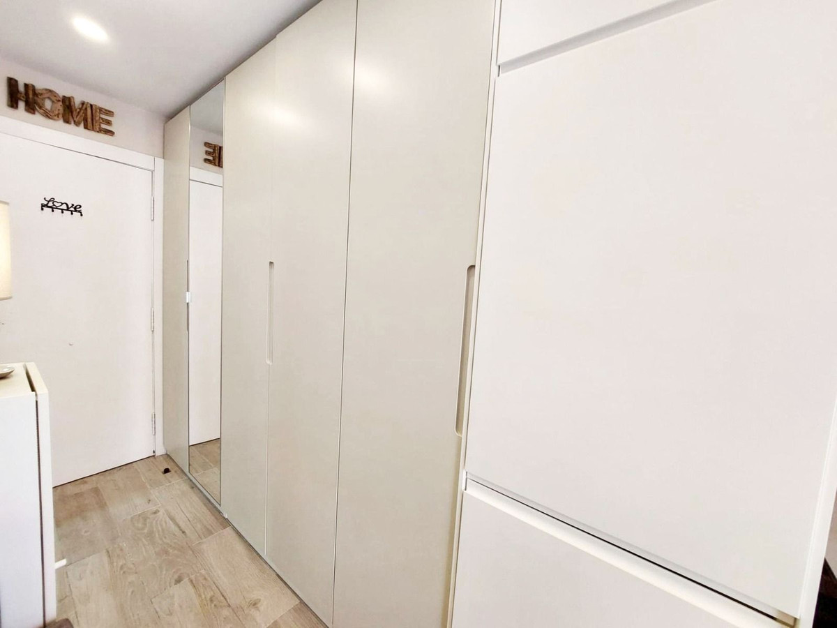 Appartement te koop in Benalmadena Costa | 1 slaapkamers H5441116