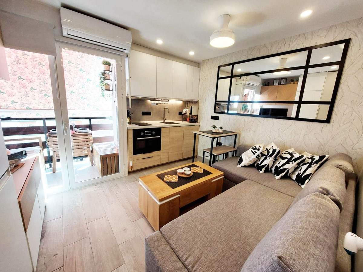 Appartement te koop in Benalmadena Costa | 1 slaapkamers H5441116