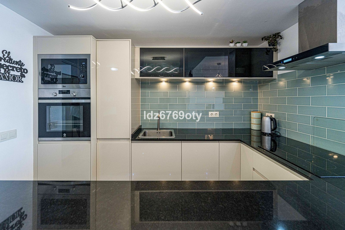 Appartement te koop in Benalmadena Costa | 3 slaapkamers H5442100