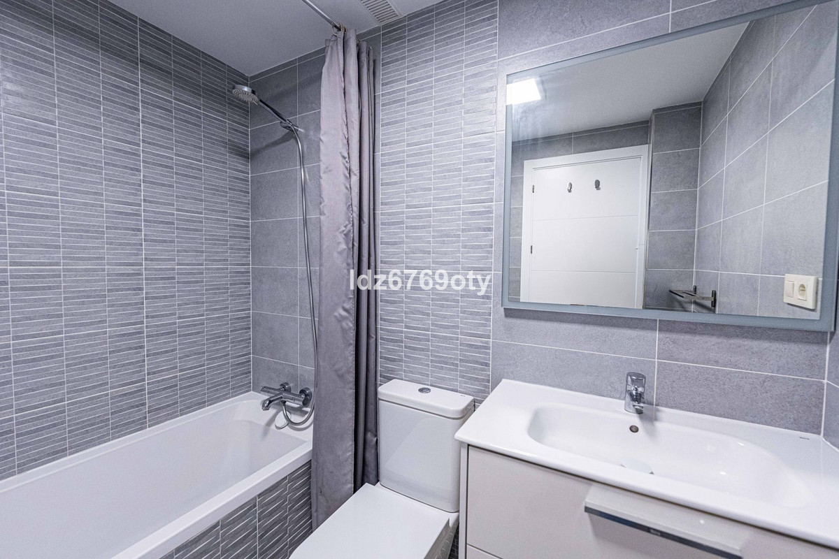 Appartement te koop in Benalmadena Costa | 3 slaapkamers H5442100
