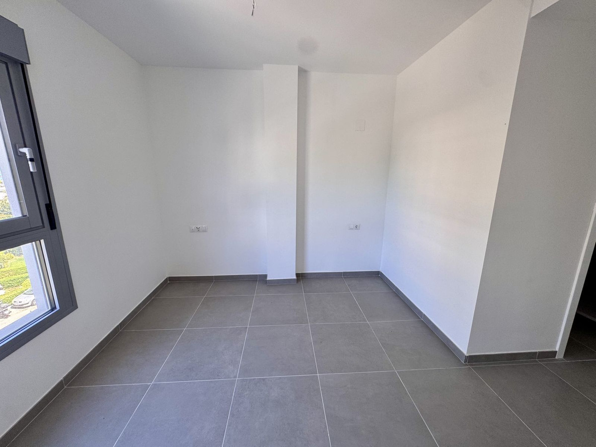 Appartement te koop in Benalmadena Costa | 2 slaapkamers H5443981