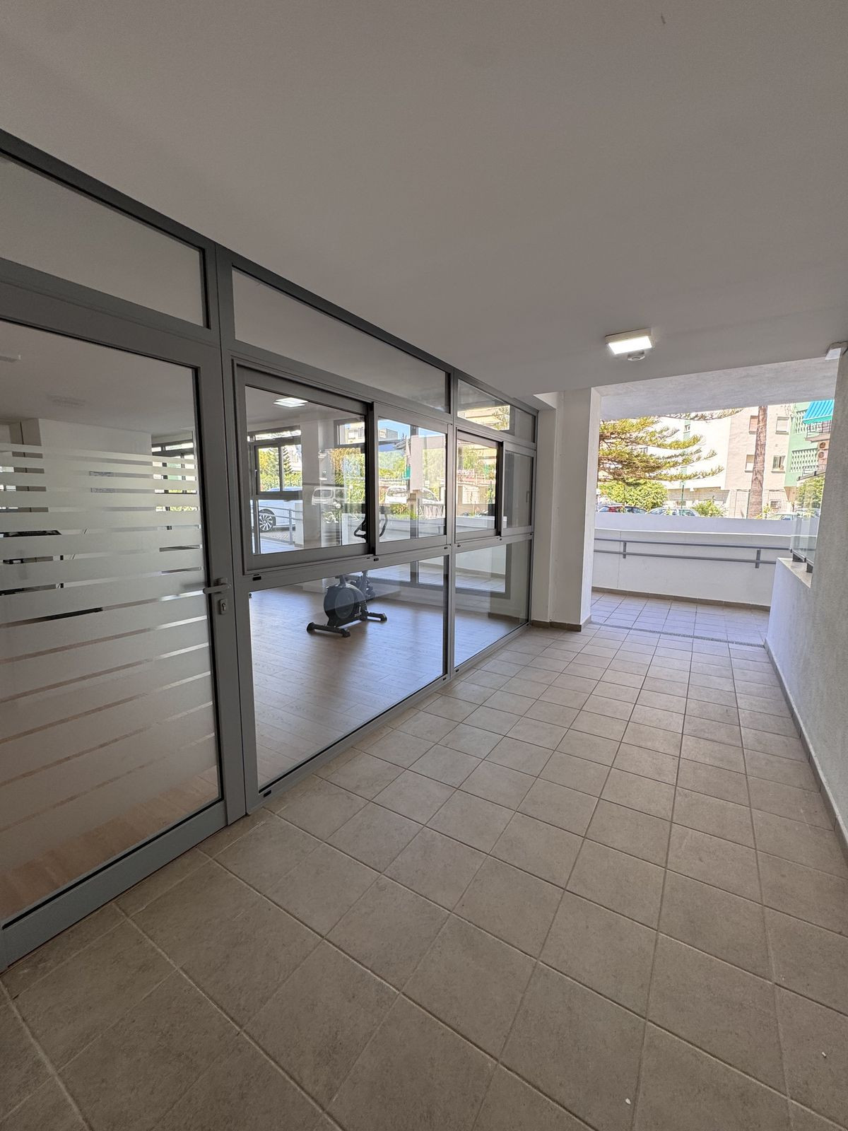 Appartement te koop in Benalmadena Costa | 2 slaapkamers H5443981