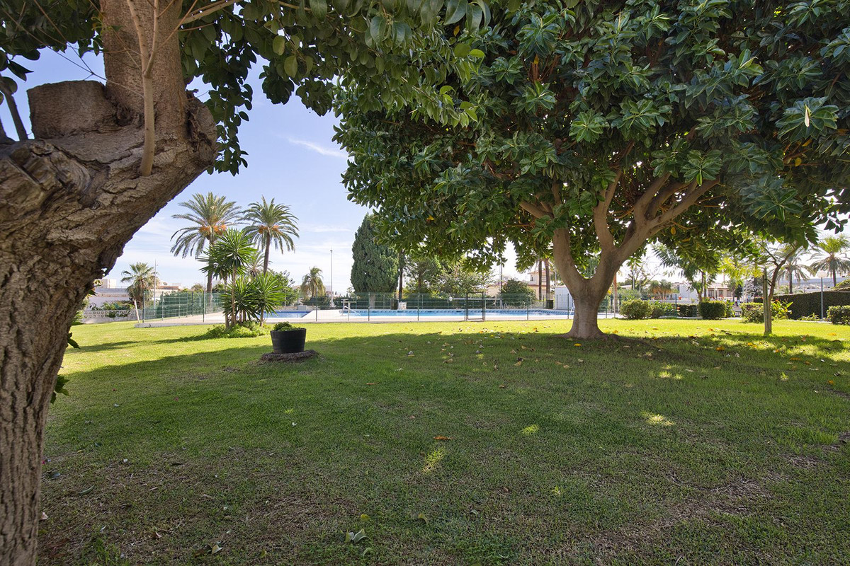Appartement te koop in Benalmadena Costa | 1 slaapkamers H5447086