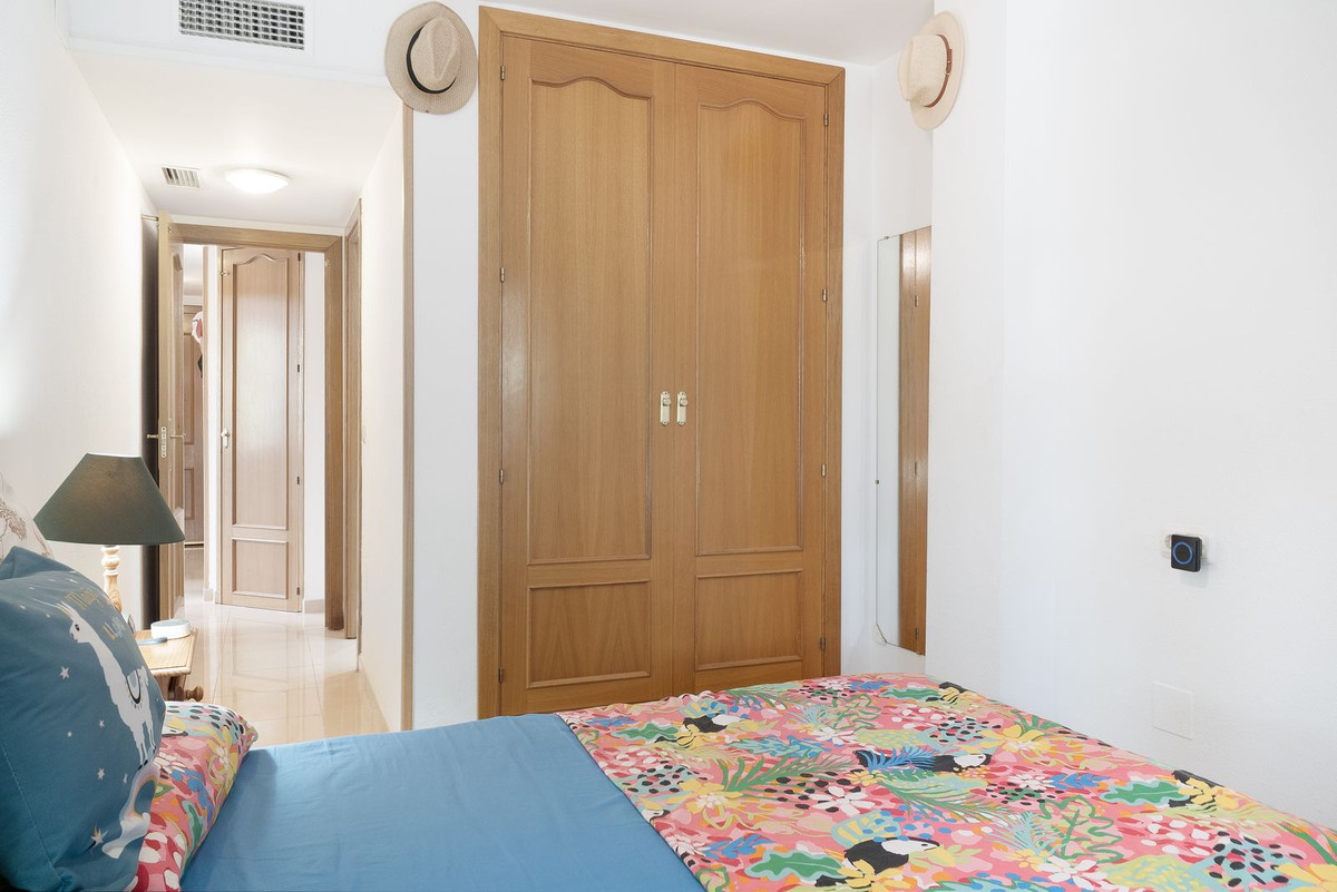 Appartement te koop in Benalmadena Costa | 2 slaapkamers H5447116