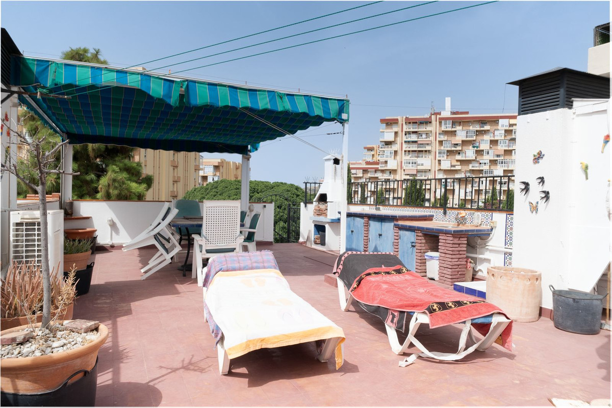 Appartement te koop in Benalmadena Costa | 2 slaapkamers H5447116