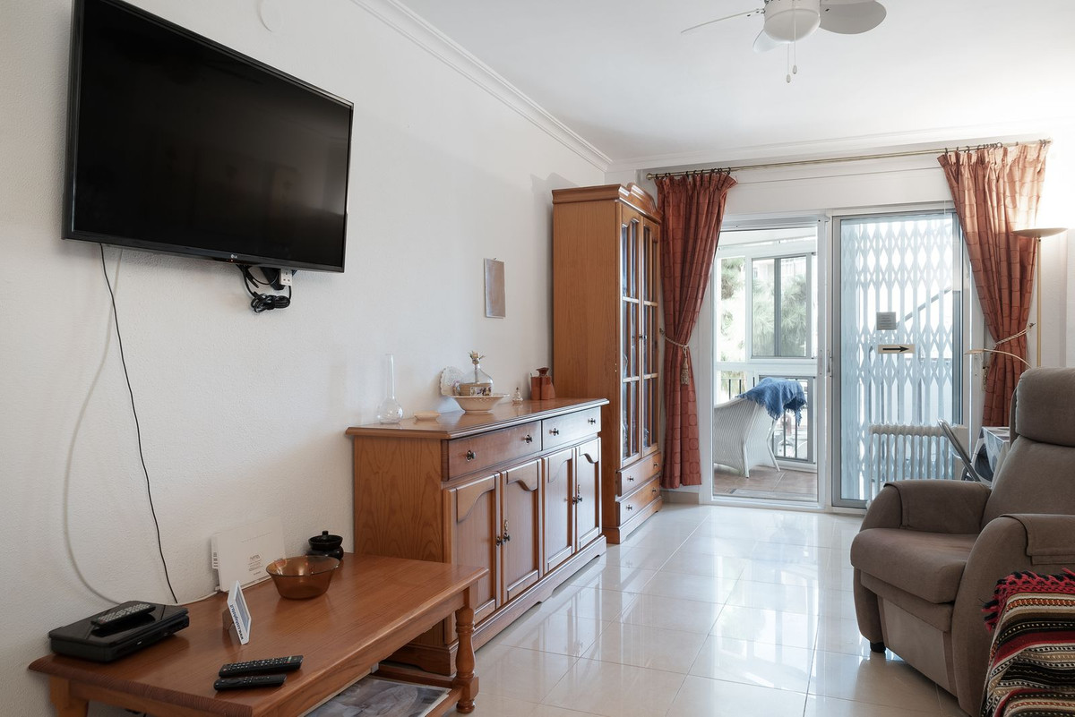Appartement te koop in Benalmadena Costa | 2 slaapkamers H5447116
