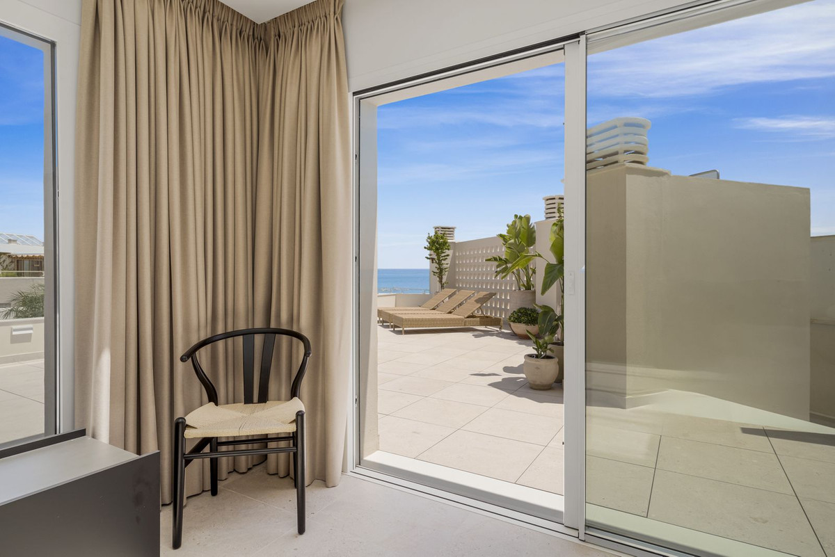 Appartement te koop in Benalmadena Costa | 3 slaapkamers H5453518