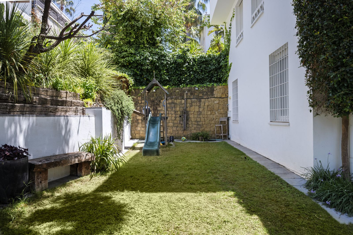 Appartement te koop in Benalmadena Costa | 2 slaapkamers H5454949