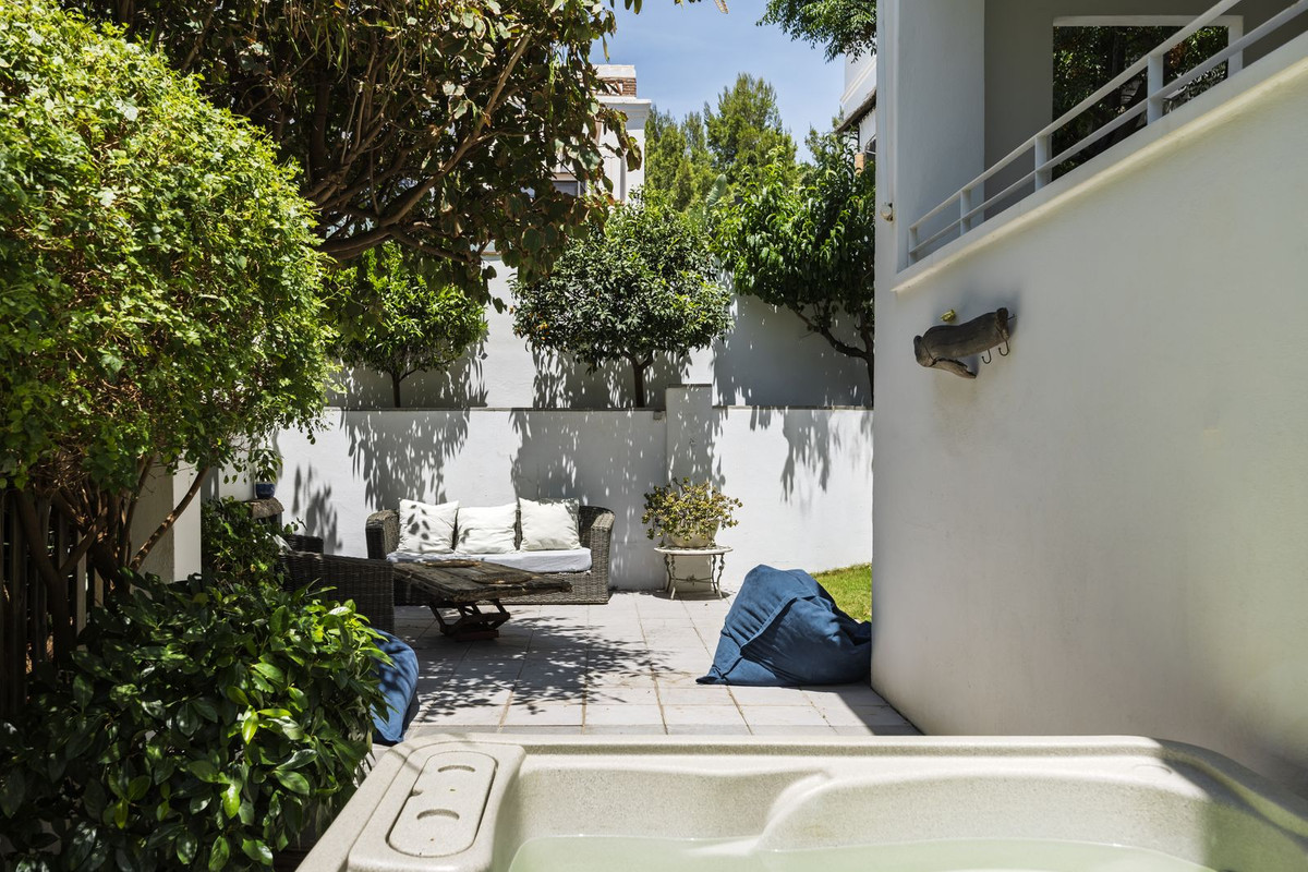 Appartement te koop in Benalmadena Costa | 2 slaapkamers H5454949
