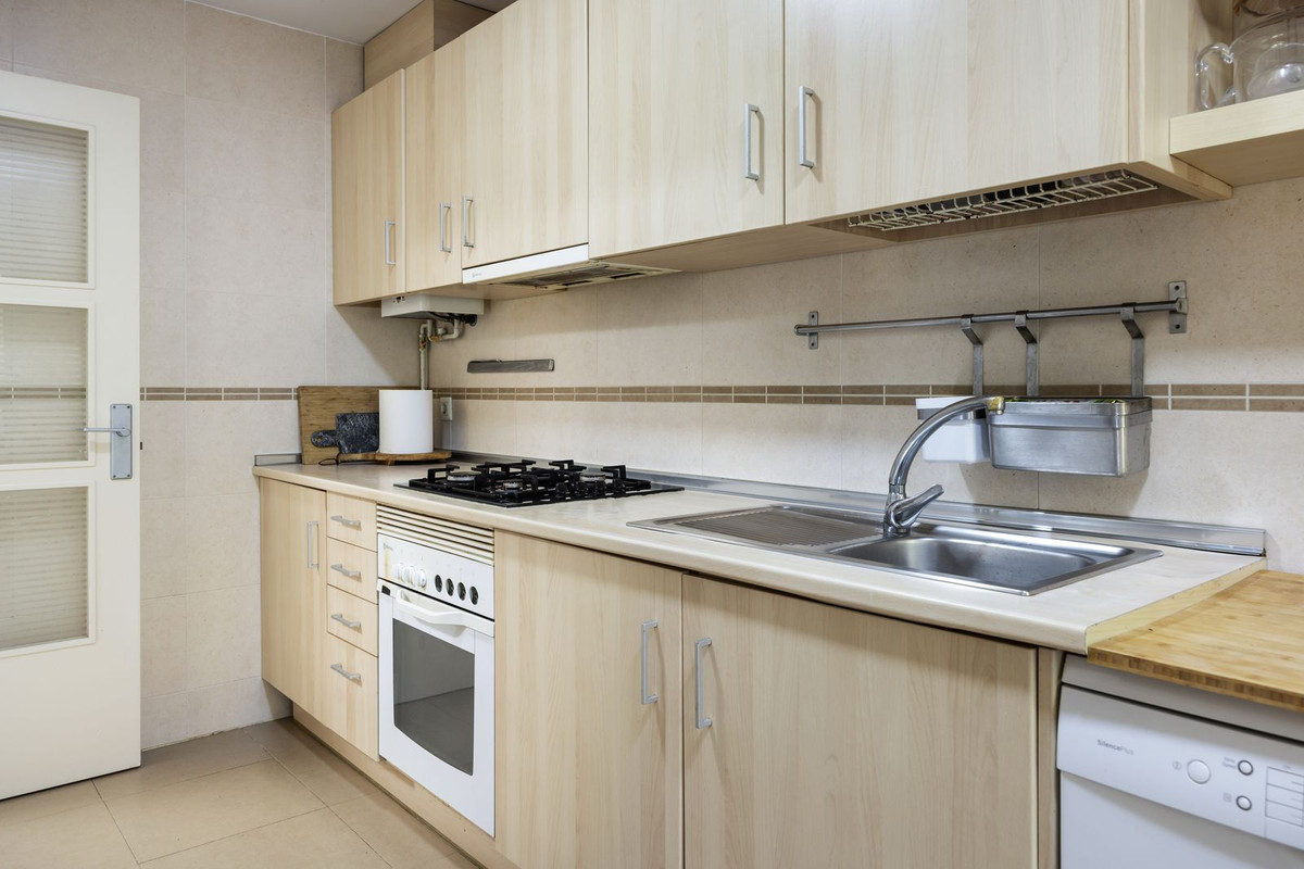 Appartement te koop in Benalmadena Costa | 2 slaapkamers H5454949