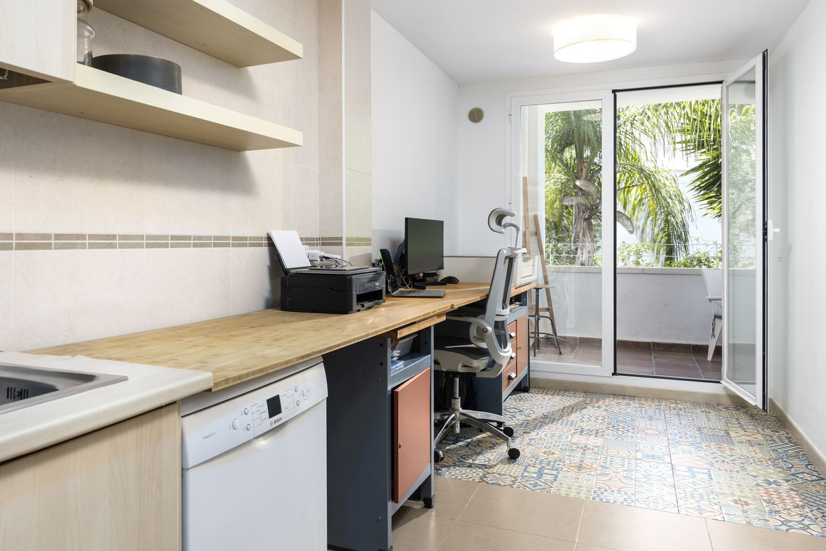 Appartement te koop in Benalmadena Costa | 2 slaapkamers H5454949