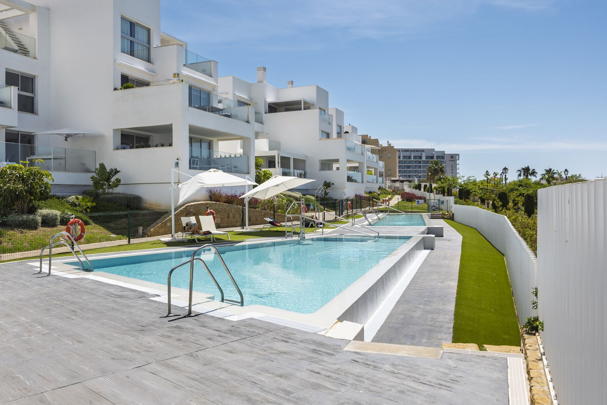 Appartement te koop in Benalmadena Costa | 2 slaapkamers H5454949