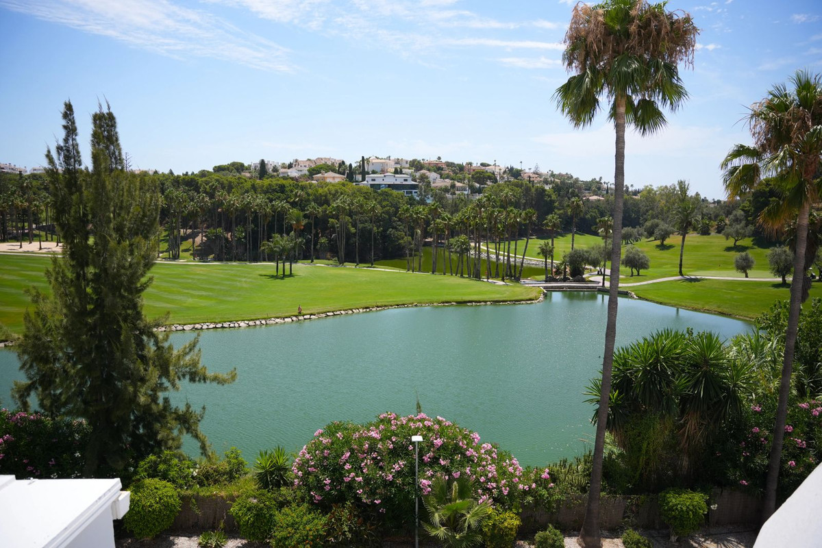 Huis te koop in Benalmadena Costa | 4 slaapkamers H5460397