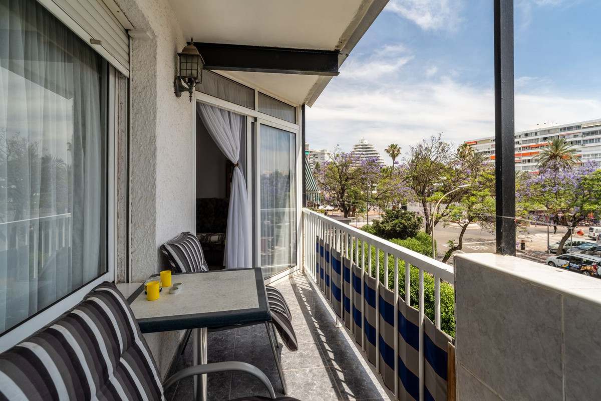 Appartement te koop in Benalmadena Costa | 2 slaapkamers H5467756