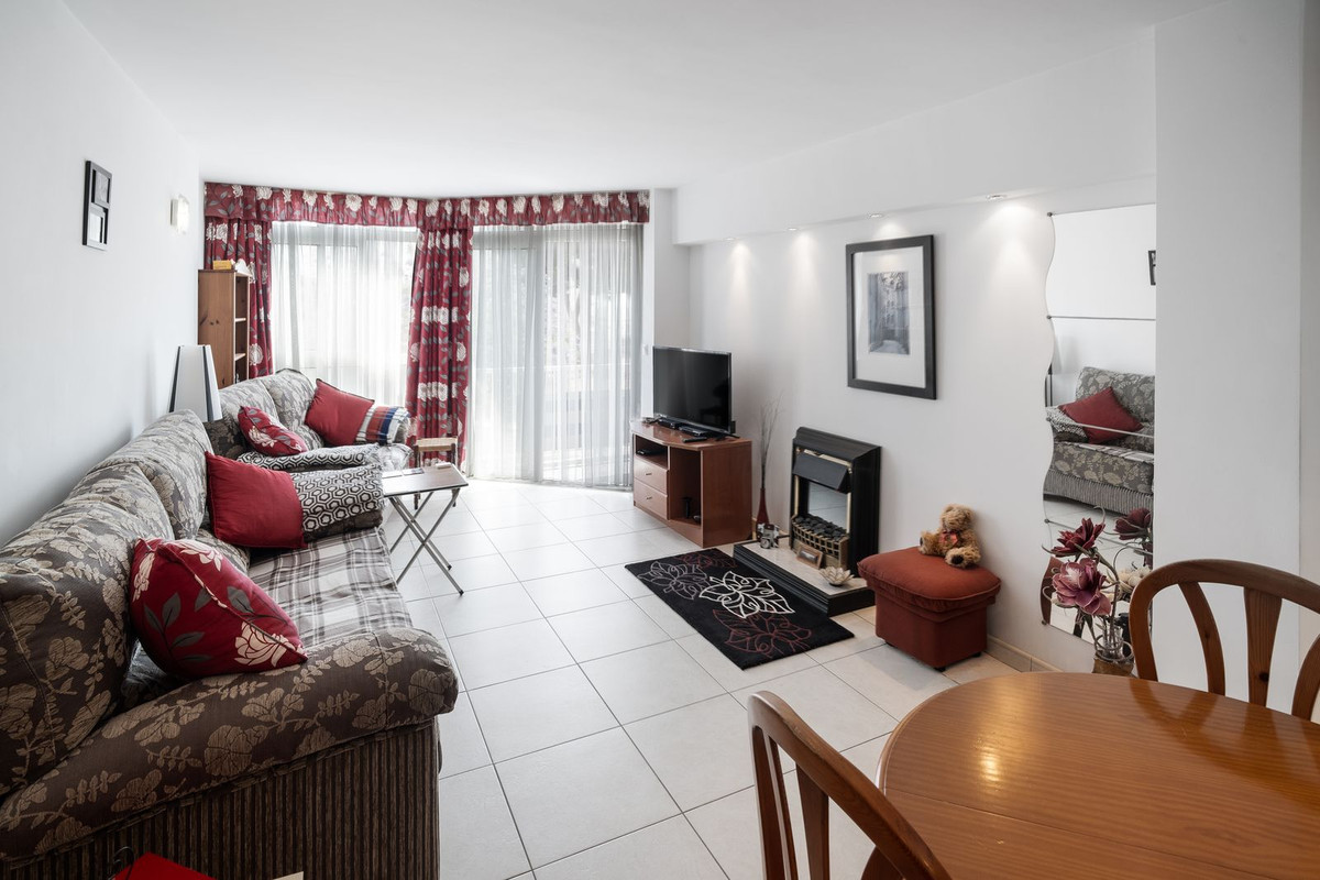 Appartement te koop in Benalmadena Costa | 2 slaapkamers H5467756