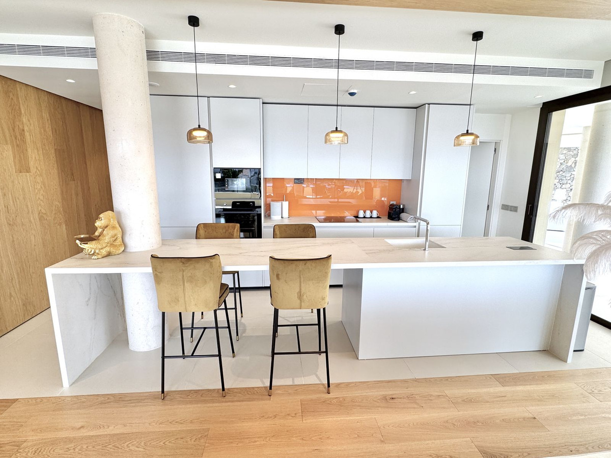 Appartement te koop in Benalmadena Costa | 3 slaapkamers H5476909