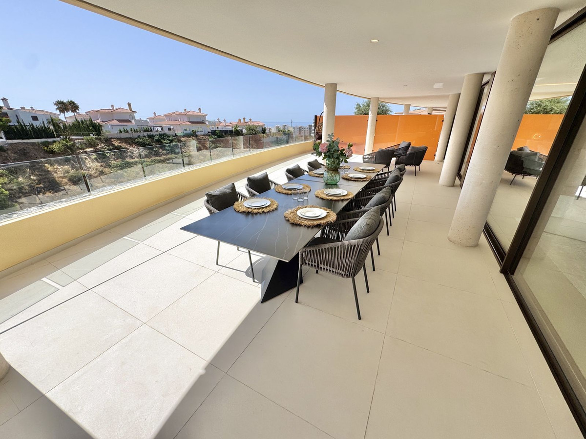 Appartement te koop in Benalmadena Costa | 3 slaapkamers H5476909